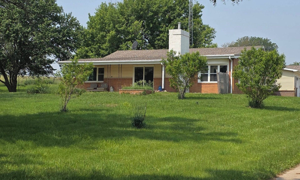 Richardson County House | Peaceful Country Living by Kirkman’s Cove & Lakeview Golf
