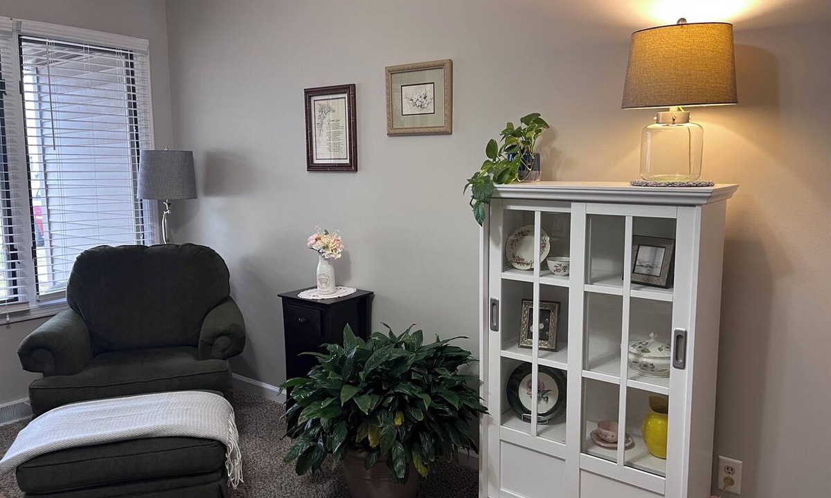 Chatham Condo | Pristine 2BR Townhome -Elevated Comfort in Charming Chatham