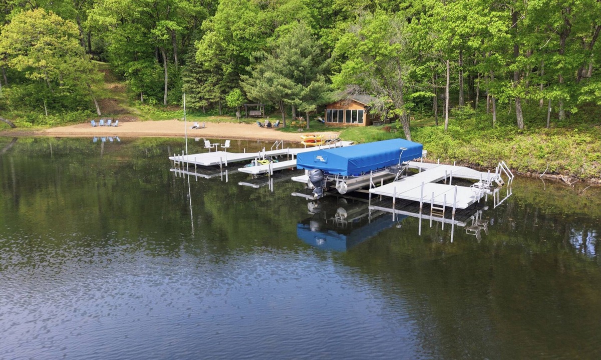 New Auburn Cabin | Private Beach Paradise: The Ultimate Luxury Lakefront Escape!