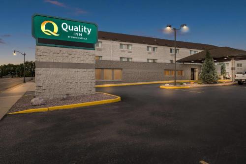 La Crosse Hotel | Quality Inn La Crosse North