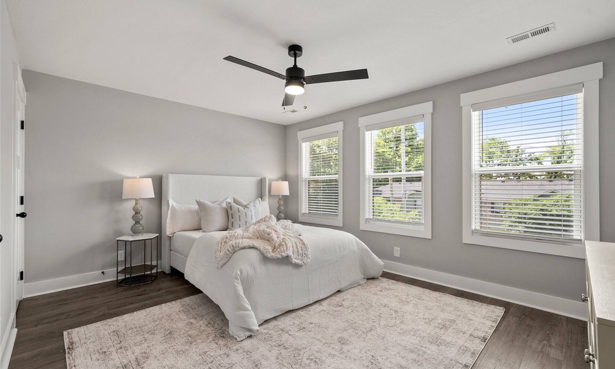 Clarksville Condo | River's Edge (111 Hickory Grove BLVD)