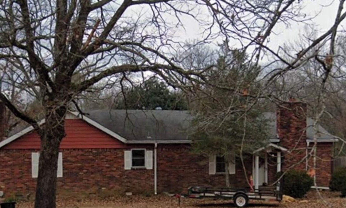 Ferndale House | Serene 2-bedroom house with luxury En-Suite in charming Little Rock