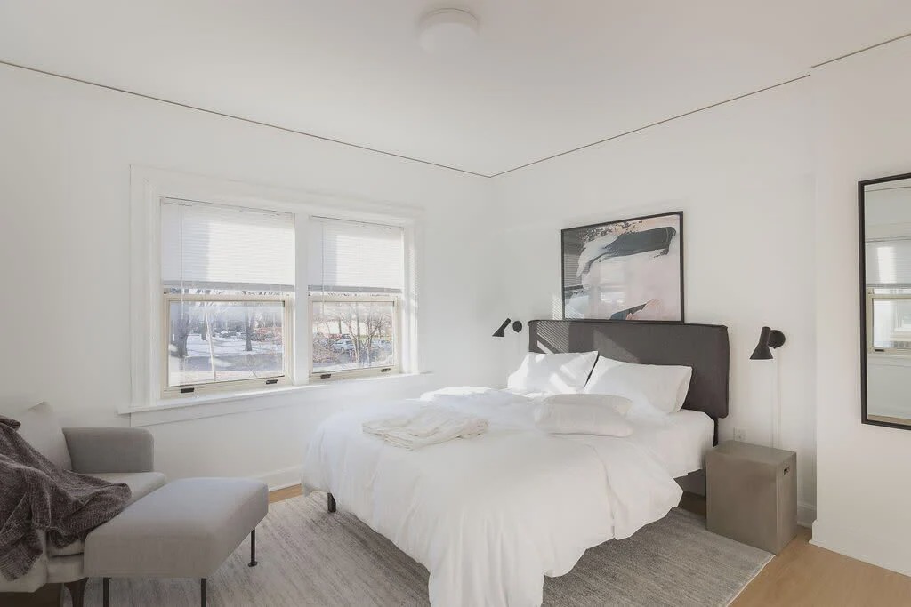 Midtown - Westport Apartment | Steps to Shops, Eats | Easy Access + W&D | Zencity
