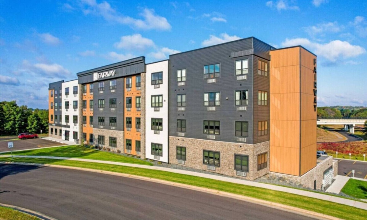 Altoona Apartment | The Fairway - Apartment 203, 1 Bed 1 Bath