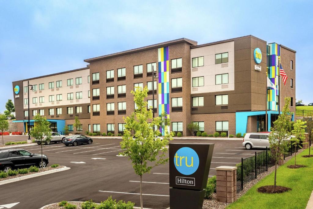 Madison Hotel | Tru By Hilton Madison West
