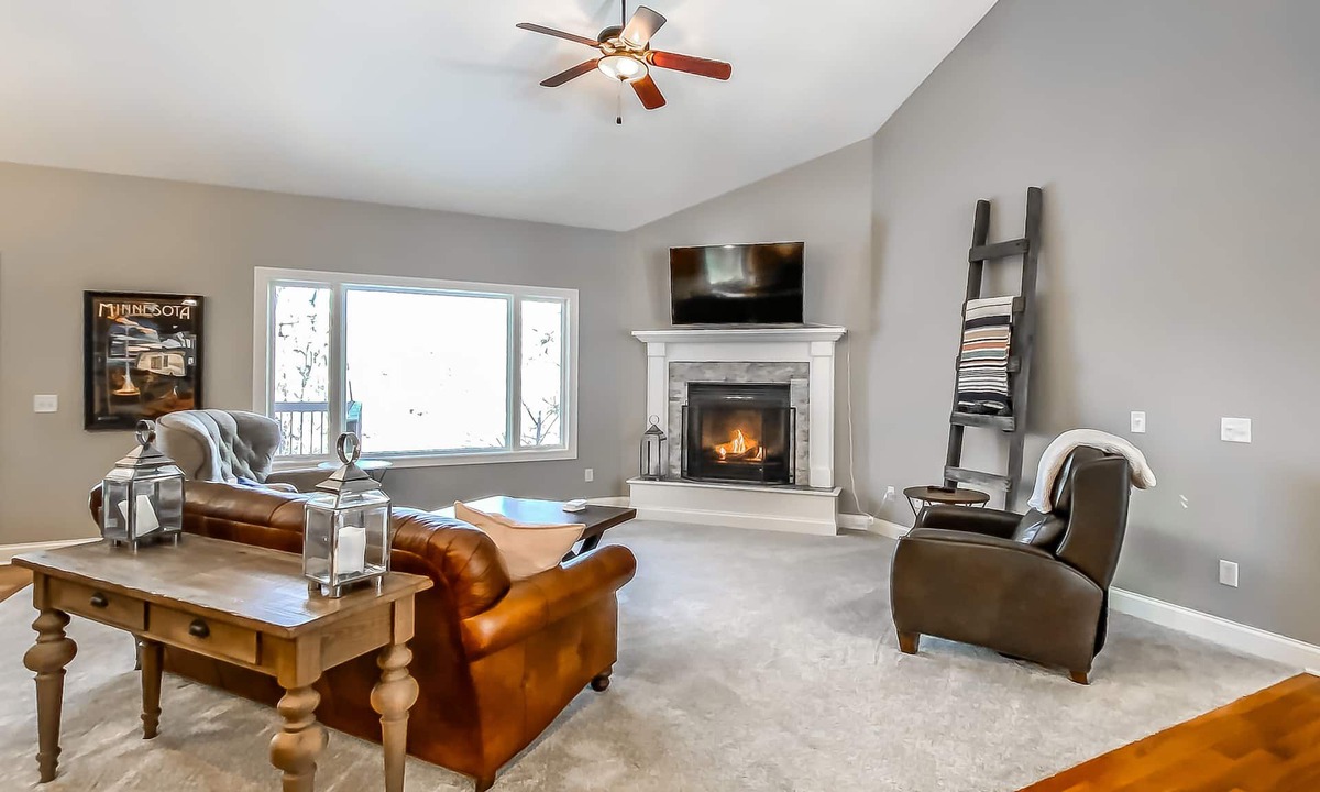 Rochester House | Warm and Luxurious 4 bedroom Executive Estate