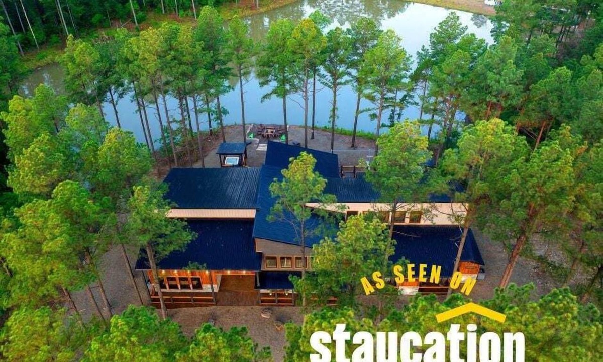 Pickens Cabin | Where the Wild Things Are | 10BR Luxury Cabin w/Game Room, 2 Hot Tubs, Pond, & ATV access