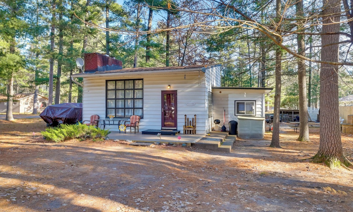 Hatfield Cabin | Wisconsin Cabin w/ATV Trails, Near Lake Arbutus!