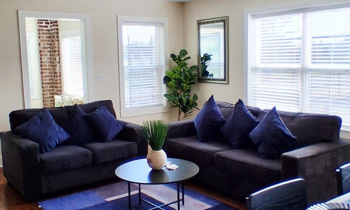 Tulsa Apartment | Xscapecation Oasis III is a Soothing 2-bedroom apartment minutes from downtown