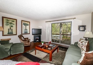 20 Lindsay Lane - HDTV, WIFI - A nicely updated end unit town home vacation