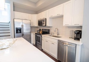 Boutique Hideaway near the Gulch, 12th South, WeHo, Downtown - All Right at Your Doorstep!