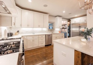 Cozy Craftsman Escape: Steps to 12 th South!