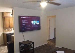 Downstairs 1-Bedroom Apartment Near Fort Sill