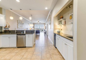 Harborview Grande 802 - Stunning Top Floor