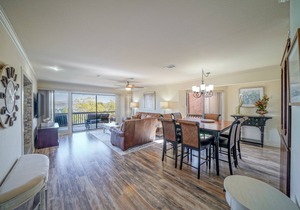 Luxury 3/3 Condo on Lake Hamilton - Fall is the best time in Hot Springs