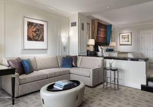Near Popular Attractions! 2 Modern and Spacious Units