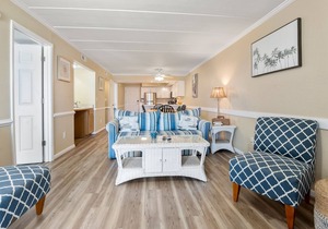 PierView 308: Oceanfront Condo with Community Pool
