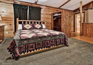 Secluded Luxury Cabin in the woods