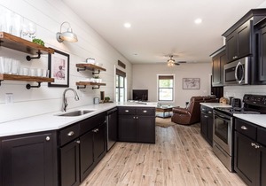 Single Unit Bungalow, 15 Trails Edge Ln.