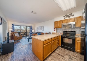 South Shore 1 BDRM w/Great Amenities! Mini-Golf, Pickleball, Indoor Hot tub&More