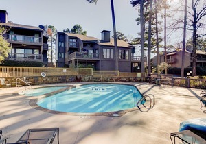Spacious 4 Bedroom Family LAKE Condo @ Southshore! | POPULAR!