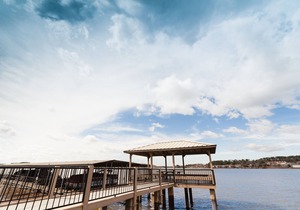"The Cobalt" Luxury Lake Hamilton 2 Bedroom Condo. Sleeps 6!
