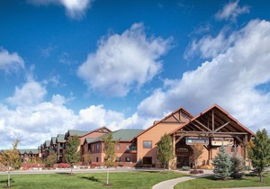 Wyndham Vacation Resorts At Glacier Canyon