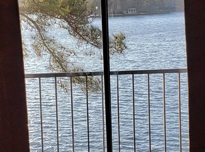 The Hamilton Lakefront | Lake Hamilton