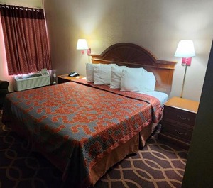Americas Value Inn Evansville East 