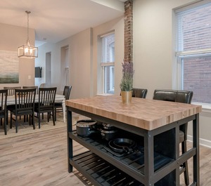 Designer Townhome Of Side Jz Rentals 