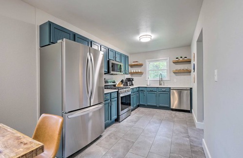 Fayetteville House | 108 m² House ∙ 3 bedrooms ∙ 6 guests