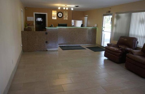 Malvern Hotel | 14 m² Motel ∙ 4 guests