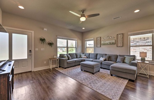 Fayetteville House | 176 m² House ∙ 4 bedrooms ∙ 9 guests