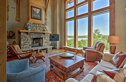 Edgemont House | 334 m² House ∙ 5 bedrooms ∙ 16 guests