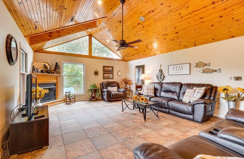 Sylvan Shores House | 371 m² House ∙ 5 bedrooms ∙ 14 guests