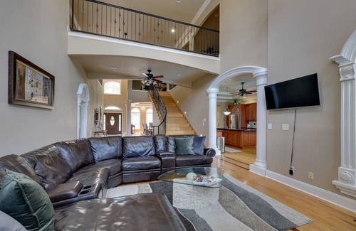 Mid America House | 557 m² House ∙ 7 bedrooms ∙ 16 guests