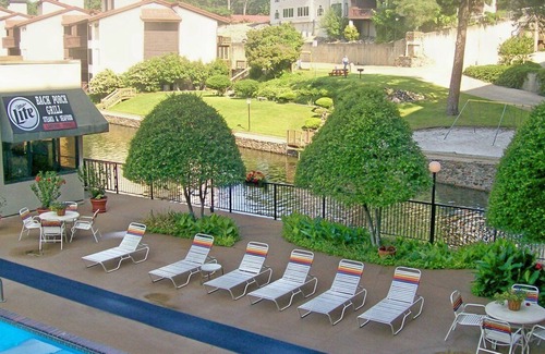 Hot Springs Apartment | Beautiful 2 bedroom unit at resort, sleeps 8