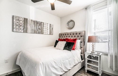 Downtown Apartment | briq116 in Bentonville