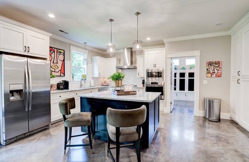 Downtown House | DOWNTOWN CASA KINCANNON, TOP 10 LUXURY, HGTV FIXER TO FABULOUS BUILT, Bikers!
