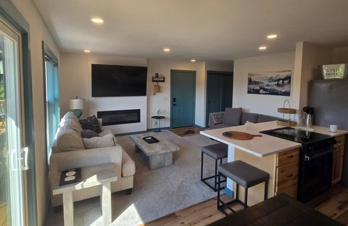Holiday Island House | Eagles Roost Lakeview Terrace