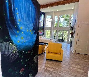 Sylvan Shores House | Firefly2 - luxury lakeside treehouse with hot tub