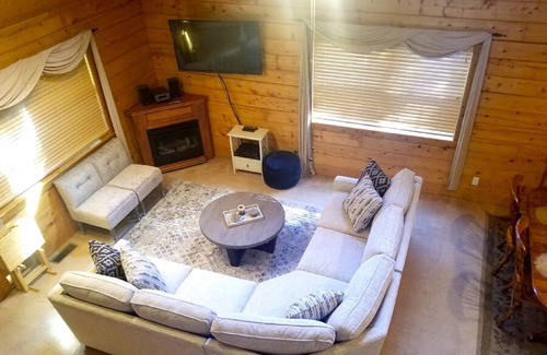 Eureka Springs House | House ∙ 1 bedroom ∙ 8 guests