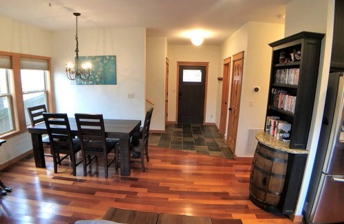Sylvan Shores House | Lake Front + Private Swim Beach + Fire Pit
