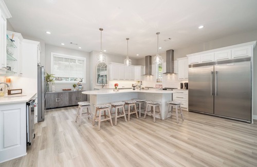 Hot Springs House | Luxe 8BR Lakefront Home, Private Pool, Hot Tub, Gameroom, Putting Green, Firepit