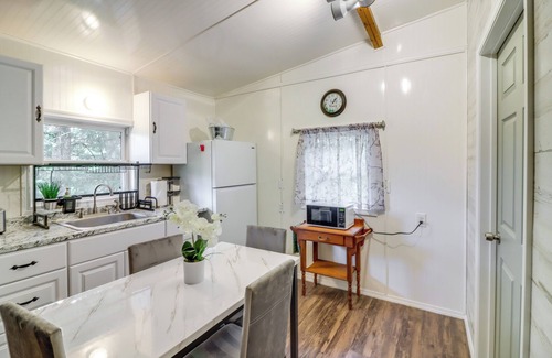 Harrison Apartment | Ozark Escapes Cabin! Serene Forest & Mtn Setting