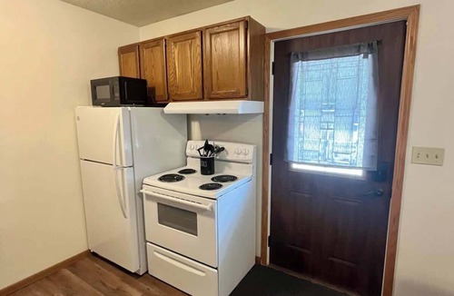 Tomah Apartment | 1 Bed 1 Bath Apartment at Northtowne Apartments!