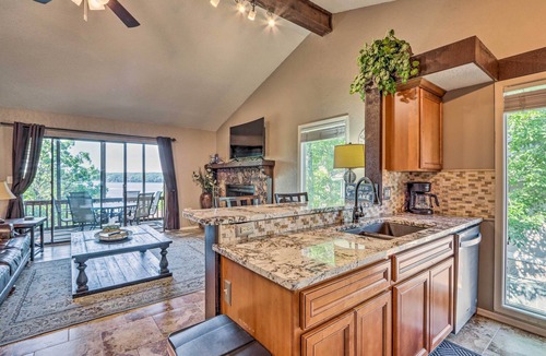 Osage Beach Cabin | 1 Mi to Margaritaville! Cabin w/Resort Perks