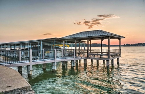 Lake Hamilton Apartment | 102 m² Apartment ∙ 2 bedrooms ∙ 4 guests