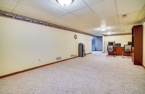Cottage Grove House | 12 Mi to St Paul: Pet-Friendly Home w/Backyard