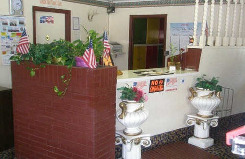 Malvern Hotel | 14 m² Motel ∙ 4 guests